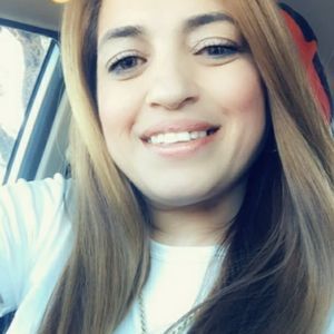 Meet your Posher, Angie